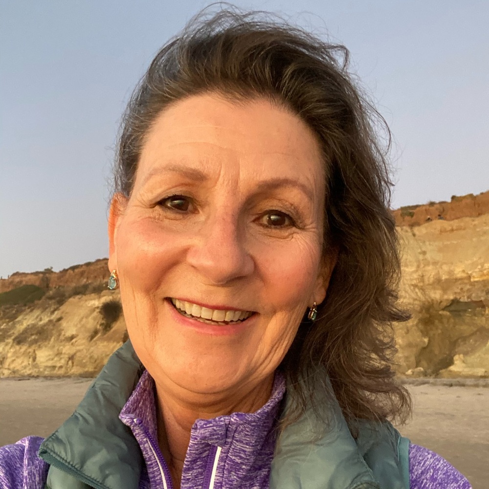 Hi! I’m Mary with The Mindful Closet. Breathe...